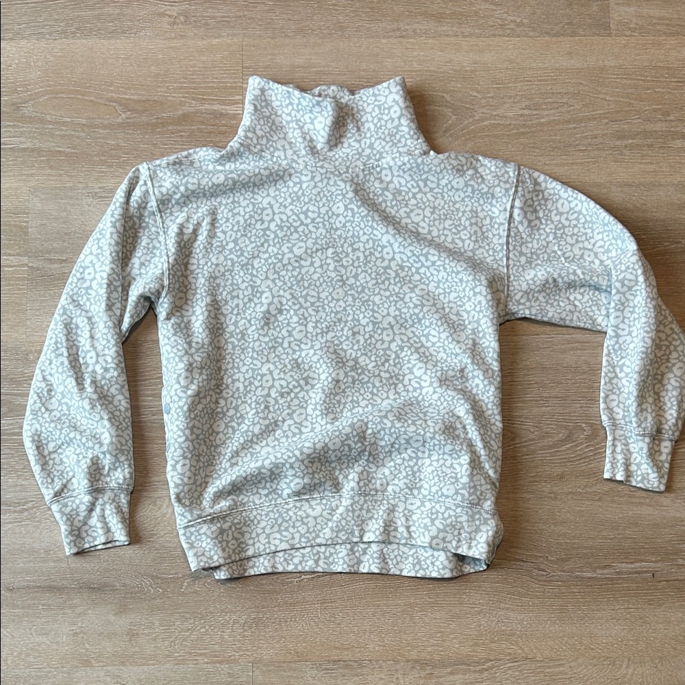 Abercrombie & Fitch Gray Patterned Cowl Neck Sweater